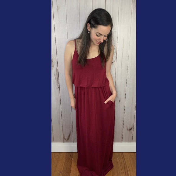 Cabernet dress - Picture 2 of 3